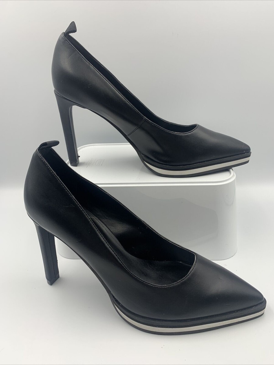 CHARLES KEITH Black Pointed Toe Courts New! Size UK