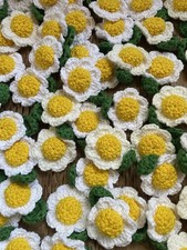30 Handmade Crochet Multicolor White Daisy Flower Applique Embellishment Craft