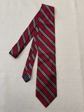 Brooks Brothers Red with White and Navy Stripes 100 Silk Men  s Necktie 50"