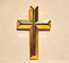 Gold Toned Beveled Christian Crucifix Cross Lapel Brooch Hat Pin