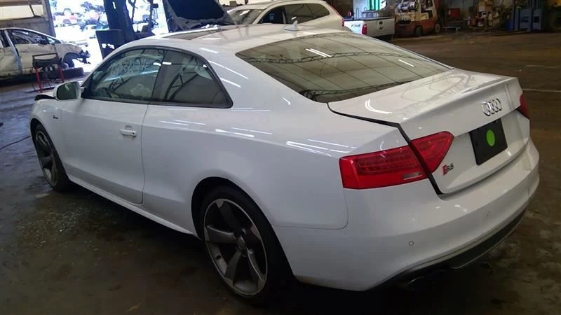 Стартер подходит для 10-17 AUDI S5 6182136 - Изображение 2 из 4