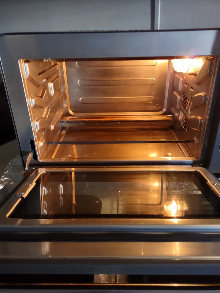 Tovala Smart Oven Pro 6-in-1 Countertop Convection Oven Steam, Toast, Air Fry - Image 4 of 4