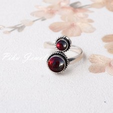 Mozambique Garnet Gemstone 925 Sterling Silver Birthstone Ring Looking Jewelry