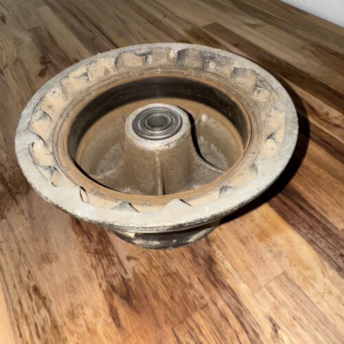 Genuine Suzuki Front Wheel Hub Black RM125 RM 125 1981-1982 54110-14102 - Bild 2 von 7
