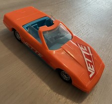 Vintage 80s Tootsietoy 8โ Corvette Made in USA
