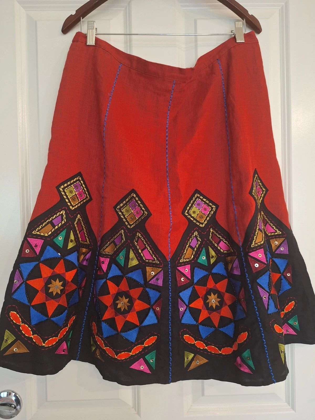 Linea by Louis Dell'Olio red with embroidery linen skirt size L vintage