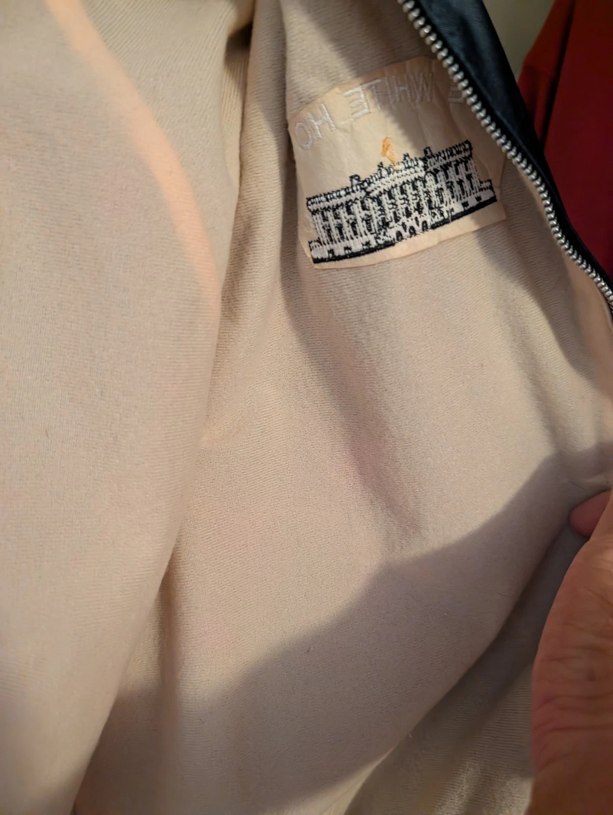 Official White House Swag Jacket 2017 Presidential Advisory Board Member - product detail image 7