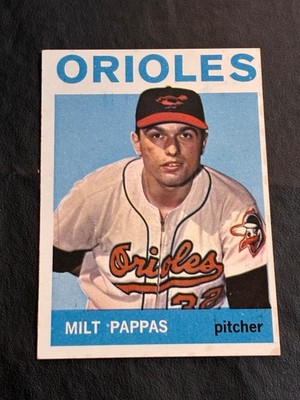 1964 Topps Milt Pappas #45 - No Creases - two knots Front Surface - VG/EX - (#2)