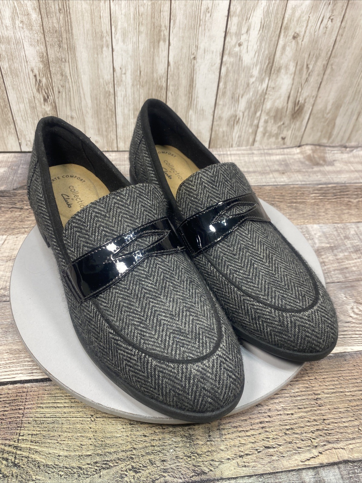 Clarks Ultimate Comfort Womens Black Gray Loafers Size 8M