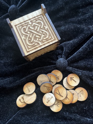 Red oak Viking Runes Younger Futhark Set