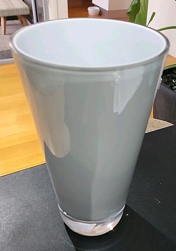 Villeroy & Boch Grey Glass Vase. Poland. 25.5cm. New - Picture 4 of 13