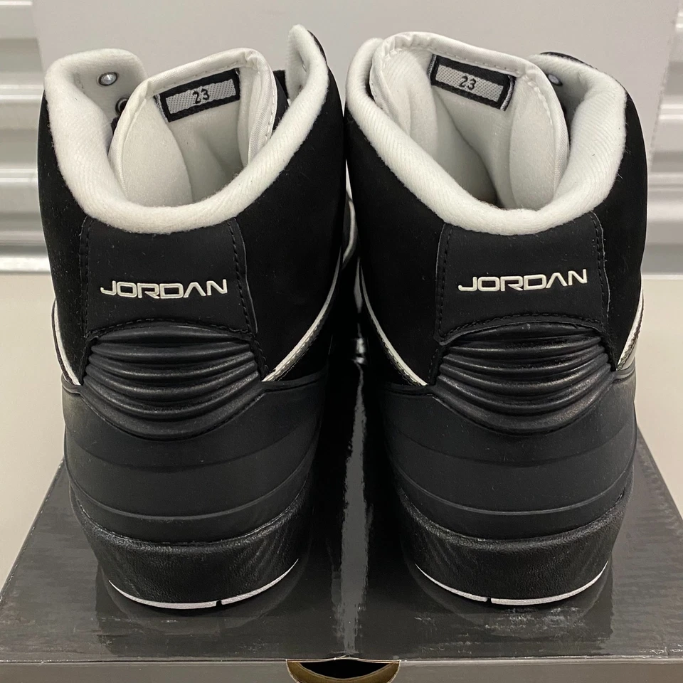 Talla 12.5 - Zapatillas Air Jordan 2 Retro QF Negro Blanco Hombres 395709-001 ¡Envío Rápido! Foto 4 de 4