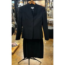 Giorgio Armani Small Black Wool Vintage Skirt Suit / Blazer Button Up Jacket