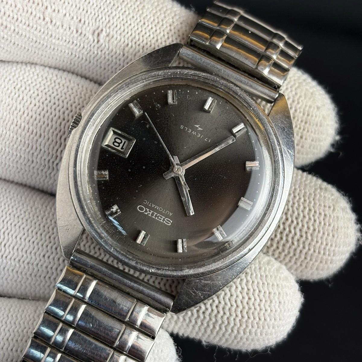 セイコー自動巻き7005-8032 s-l1200.jpg