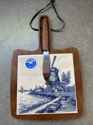 Vintage Elseva Delft Blue Plastic & Tile Cheese Cutting Board Holland + Knife