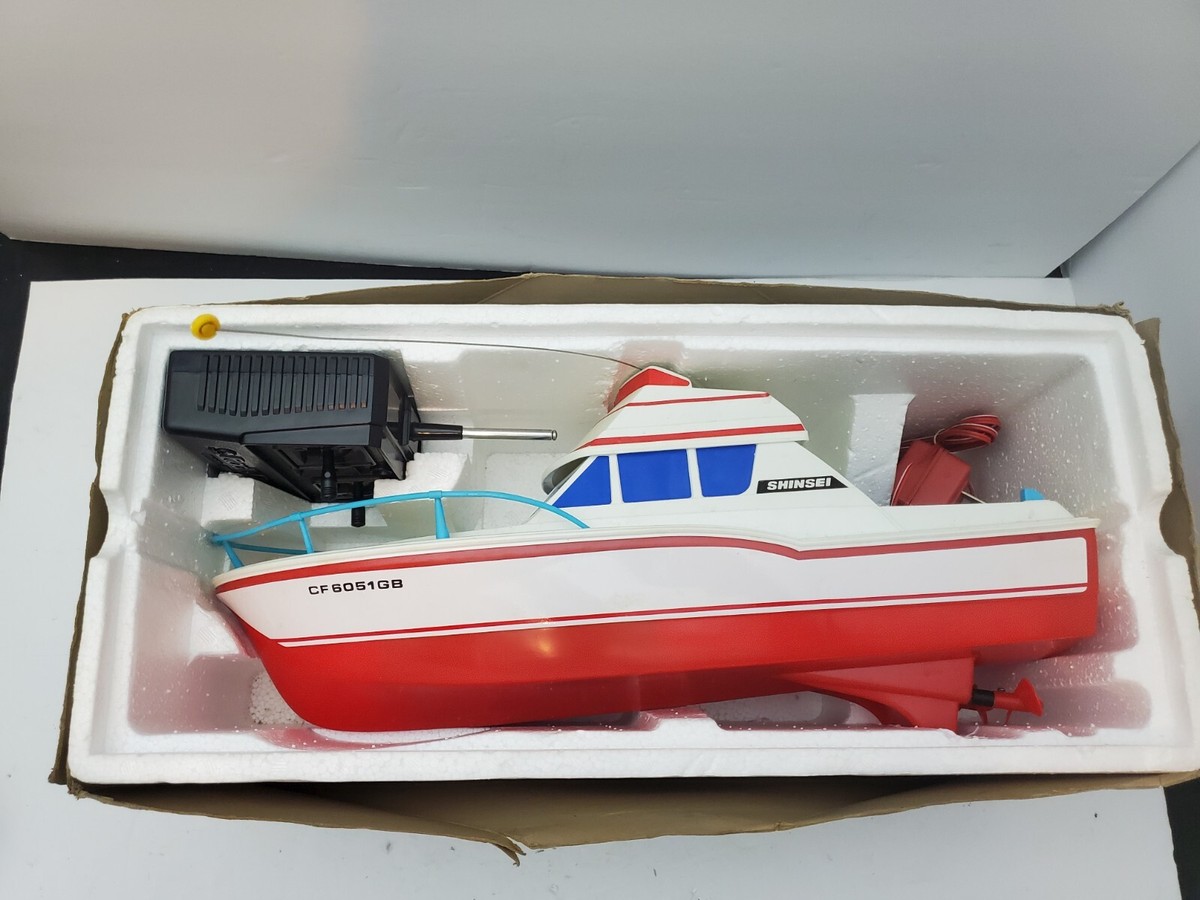 Vintage Voyager Radio Elecon Shinsei boat - Red Voyager Model