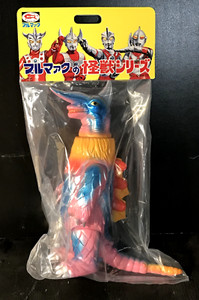 Bullmark Oil Drinker pink 9" 2023 kaiju sofubi Japan Yapool Choju Ultraman Taro