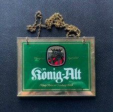 Zapfhahnschild "K&ouml;nig Alt", mit Kette.