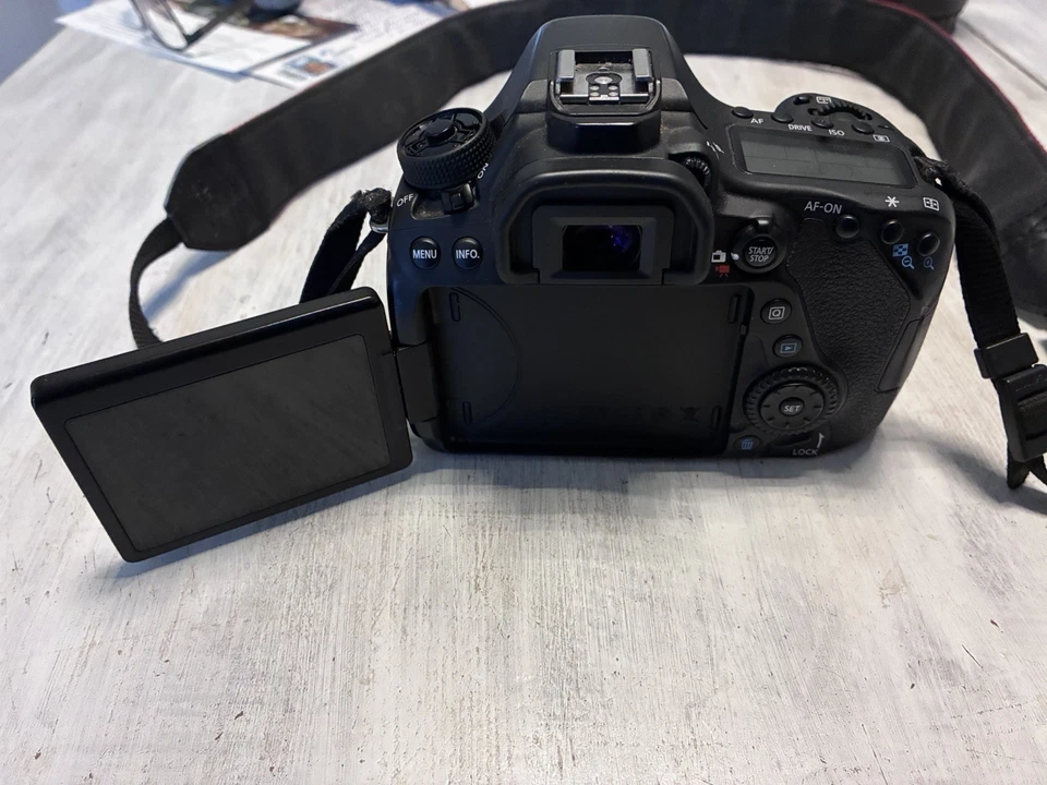 Canon EOS 80D, Foto 3 von 5