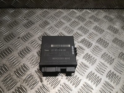 MERCEDES-BENZ E Estate S211 Tailgate Boot Lid Control Unit Module ECU 2118701685