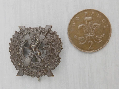 A WW1/interwar bronzed brass London Scottish sweetheart brooch/pin - maker Gaunt