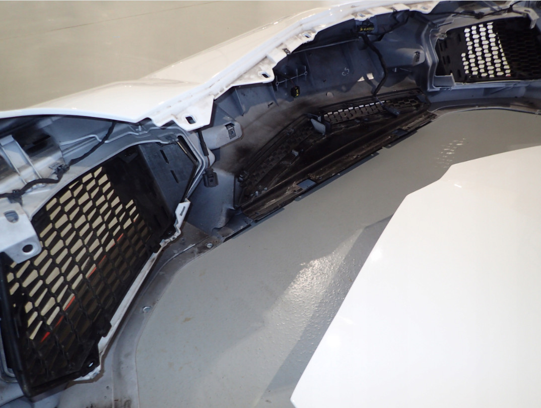 2012-2014 Lamborghini Aventador LP700 Complete Front Bumper Assembly OEM