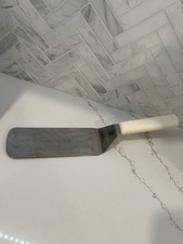 Dexter-Russell Basics 8" x 3" Solid Turner - Spatula S286-8 NSF USA.