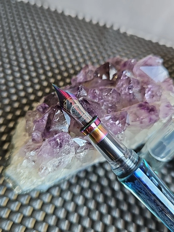 TWSBI ECO 透明花朵红色限量版二手超精细 — 第 2/4 张图片