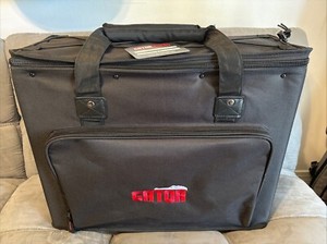 Gator Cases Portable 4U Rack Bag with 14" Rackable Depth; (GRB-4U)