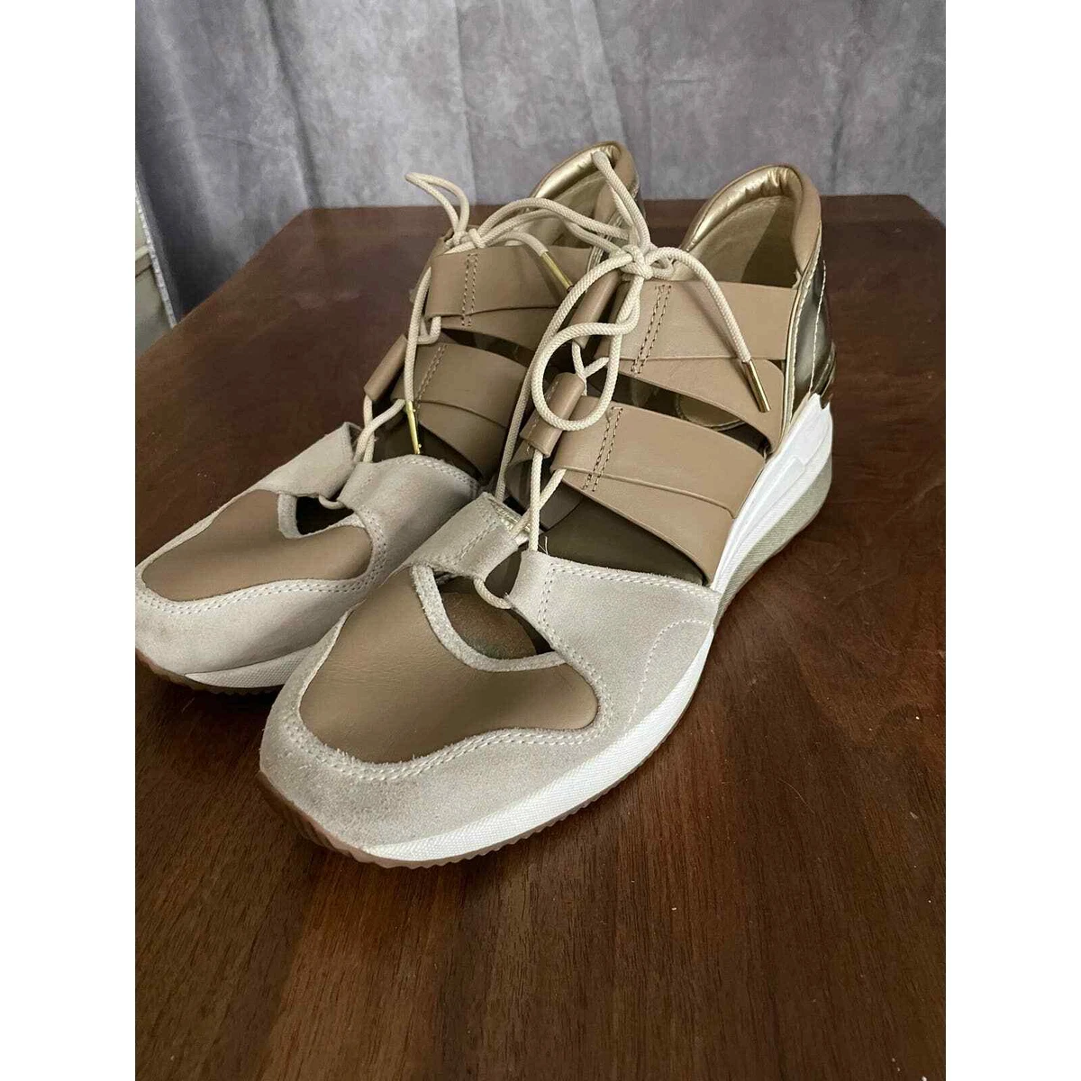 Michael kors best sale beckett