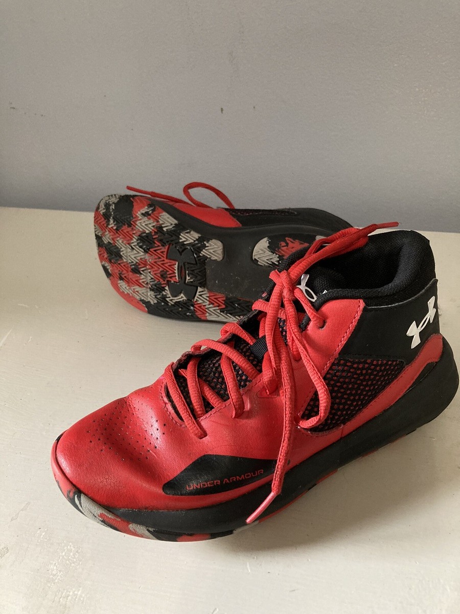 Under Armour Boys Lockdown 3023533-601 Red Basketball Shoes