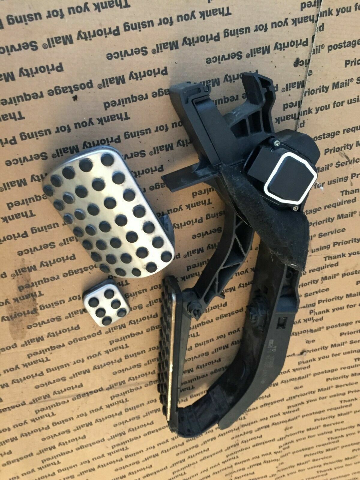 0409 MERCEDES W209 W203 W211 W221 AMG GAS ACCELERATION PEDAL W BRAKE