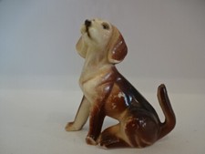 Stara figurka zwierzęcia 60-70s / siedzący jamnik / wariant kolorystyczny 5
