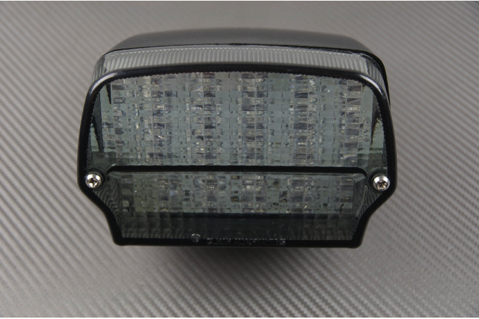 Remplacer le feu faiblard de votre BMW R100S par ce feu stop LED fumé avec clignotants