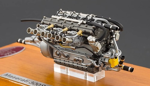 CMC Maserati 300S, Engine 1/18. M-110 - Picture 6 of 6