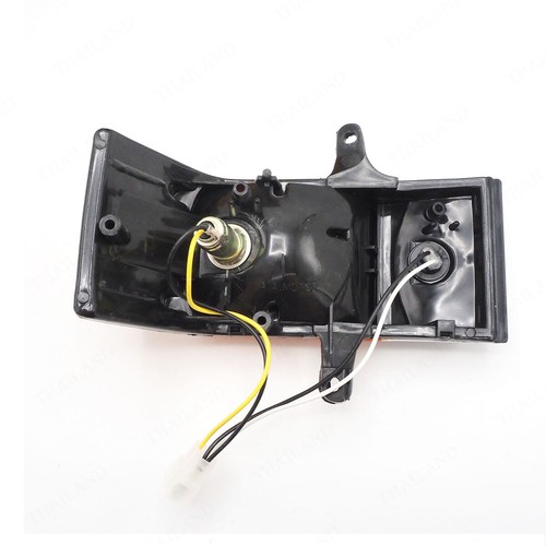 Fits Toyota Dyna BU 60 85 96 1984 - '95 Left Front Corner Indicators Lights - Picture 7 of 9