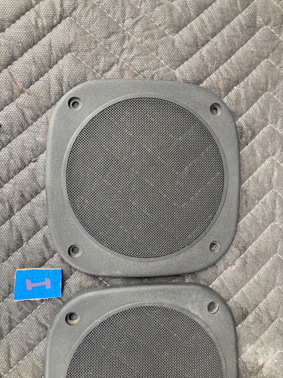 Picture 3 of 6