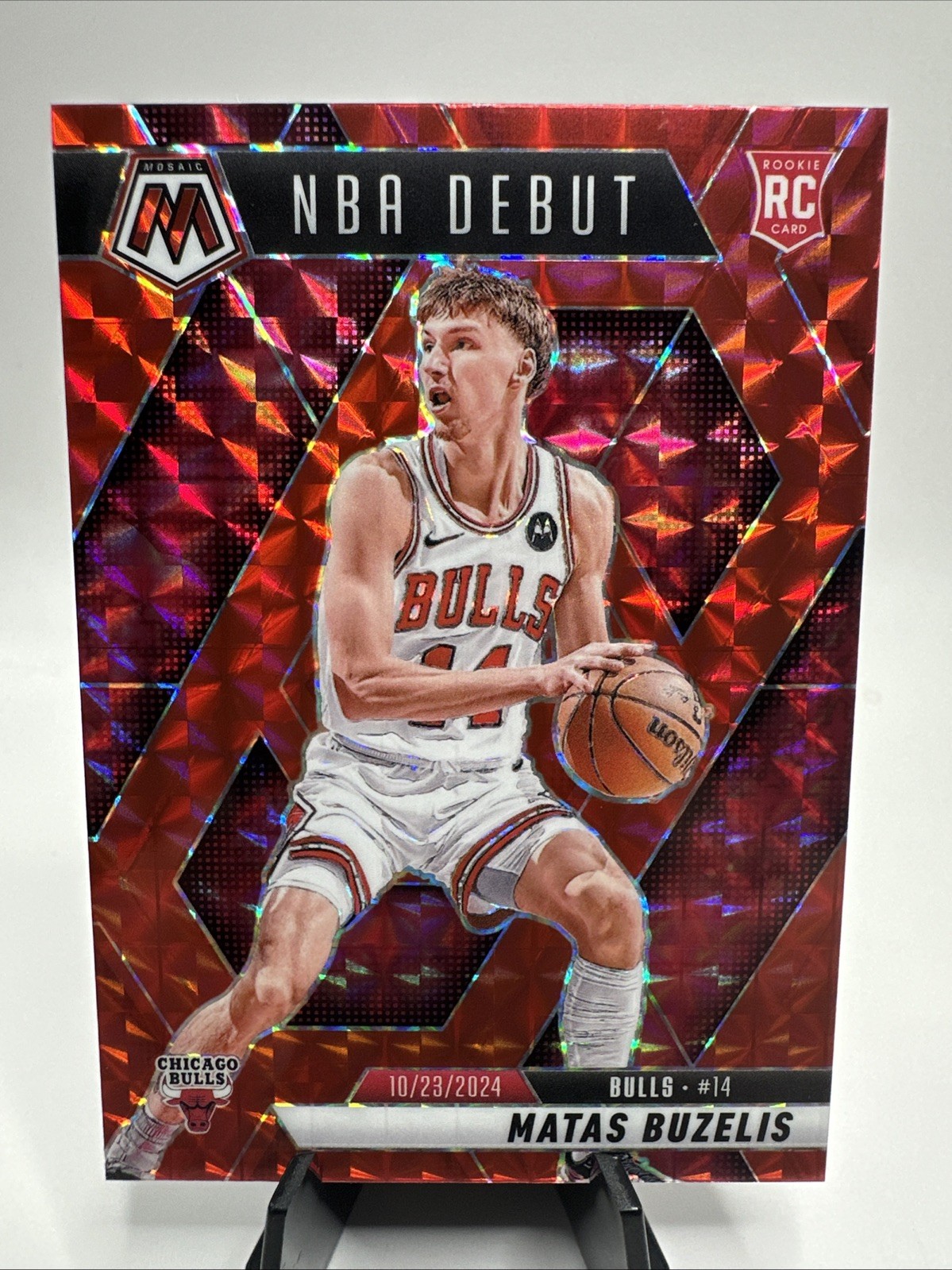 2024-25 Panini Mosaic - NBA Debut Matas Buzelis #257 Red Mosaic Prizm (RC)