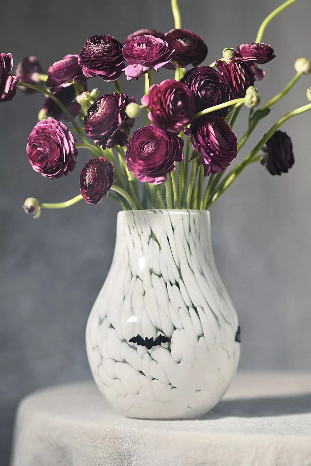 Anthropologie The Spooky Icon Confetti Glass Vase Bat Large