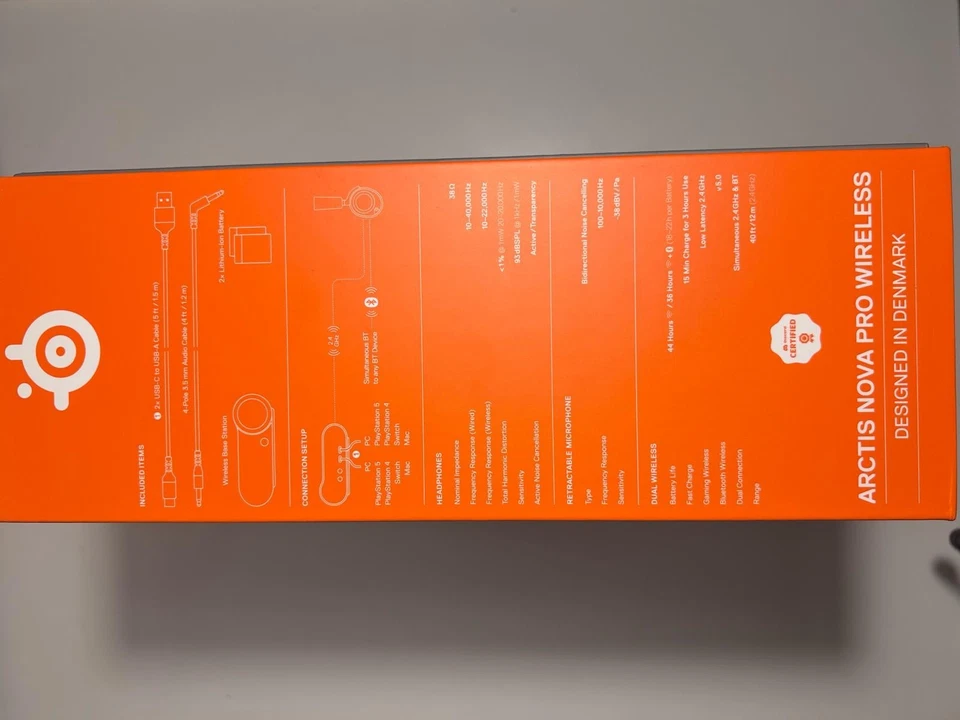 SteelSeries Arctis Nova Pro Wireless – Over-Ear Headphones (Bluetooth, 2.4 GHz) - Bild 2 von 4