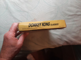 NES Donkey Kong Classics box w/shrinkwrap & styrofoam - 1988 Nintendo - Vintage!