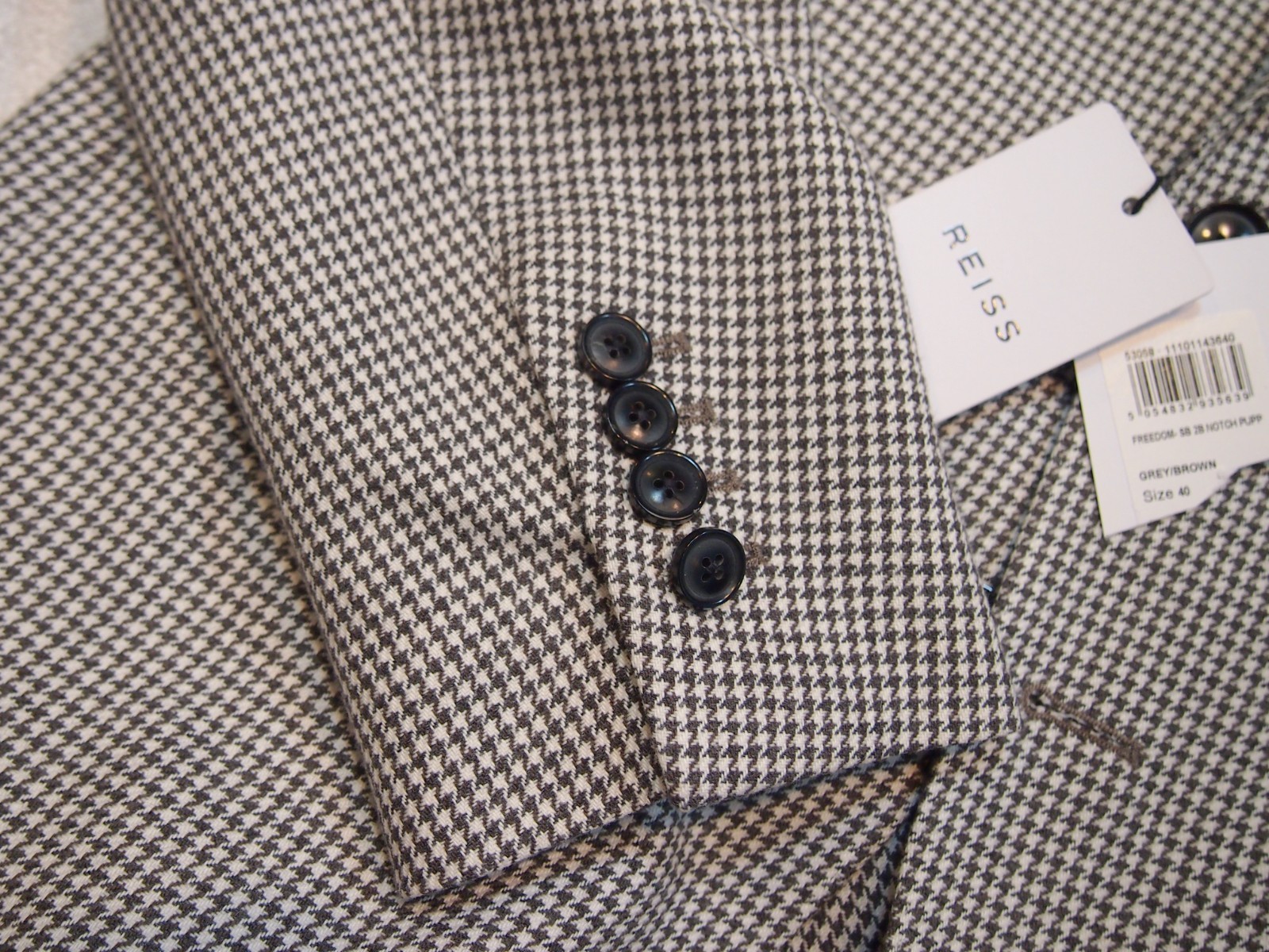 REISS Freedom Houndstooth Check Notch Lapel 2 Button Grey Blazer  NWT 40R $515 image 8