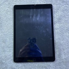 Apple iPad 7th Gen Black WiFi Cracked Screen For Parts Repair Only Not Working