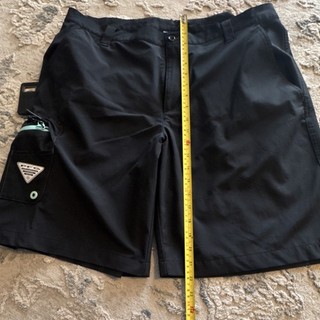 Columbia PFG Omni Shield Water Repellent Fishing Shorts Black 38W 10in Cargo