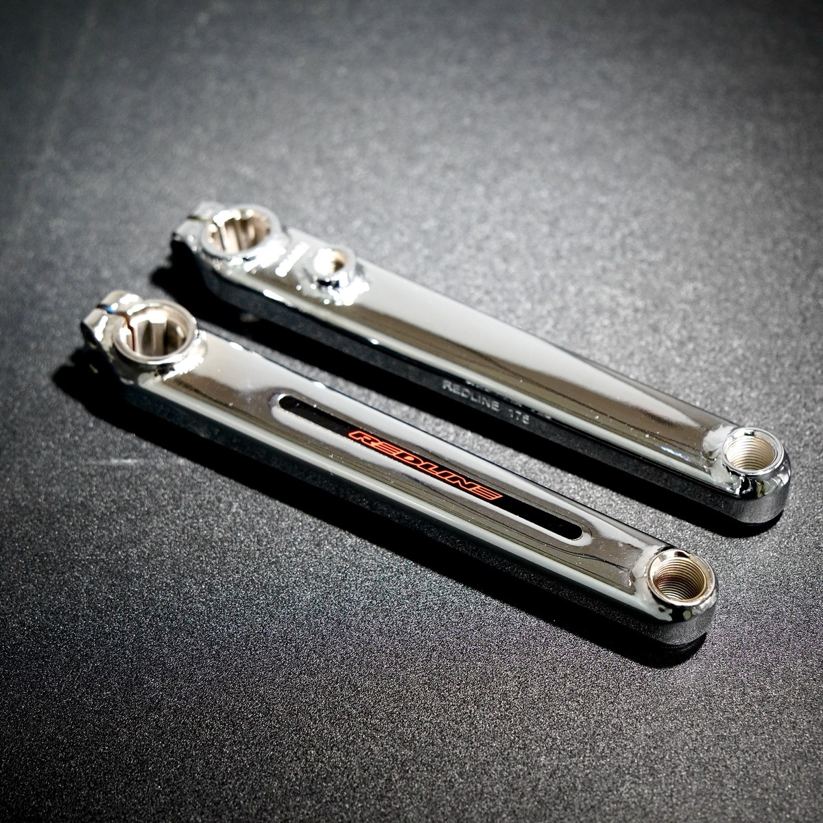 REDLINE FLIGHT BMX 3-piece Cranks Chrome Old School BMX 175 REDLINE FLIGHT BMX 3-piece Cranks Chrome Old School BMX 175
