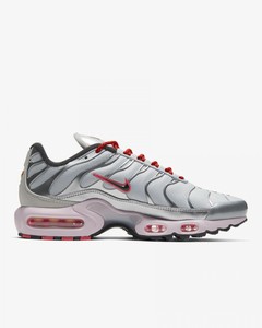 air max plus metallic silver
