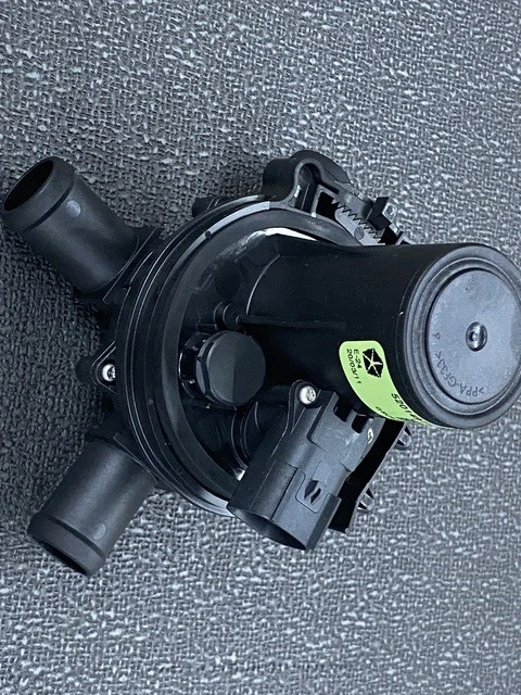 52014971AB OEM 2014-19 DODGE RAM 1500 3,0 л охлаждающая жидкость 3-ходовой клапан - Изображение 3 из 4