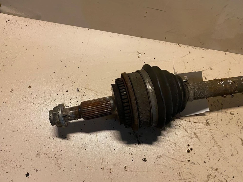 Albero di trasmissione posteriore sinistro Land Rover Range Rover Sport L320 2011 UTO31305 - Immagine 3 di 3