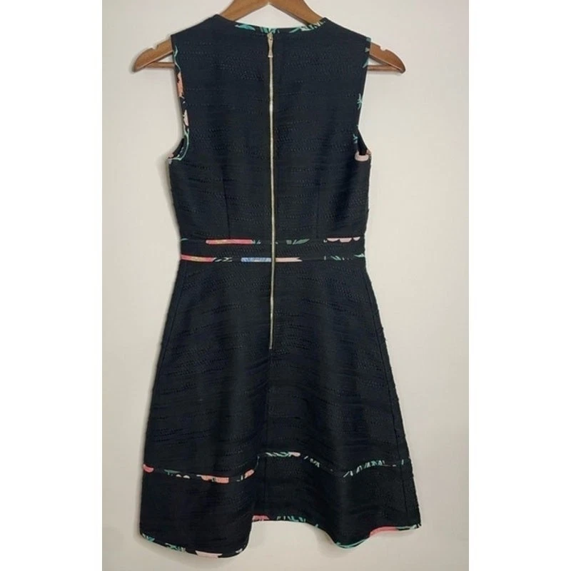 Mini abito donna Kate Spade in tweed aderente e svasato taglia 6 nero fiori nuovo senza etichette