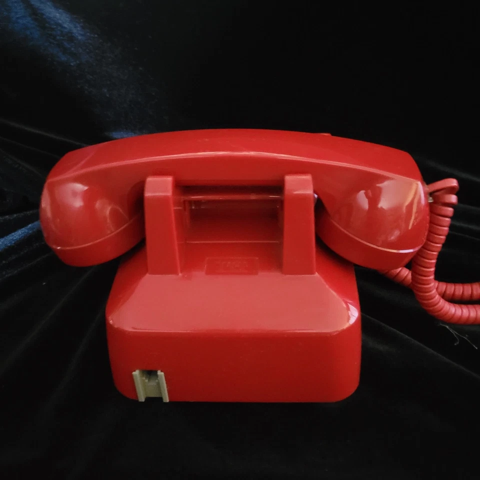 复古红色“热线”手机 Cortelco 250047-MBA-20M2-95 EBasic 美国组装 — 第 4/4 张图片